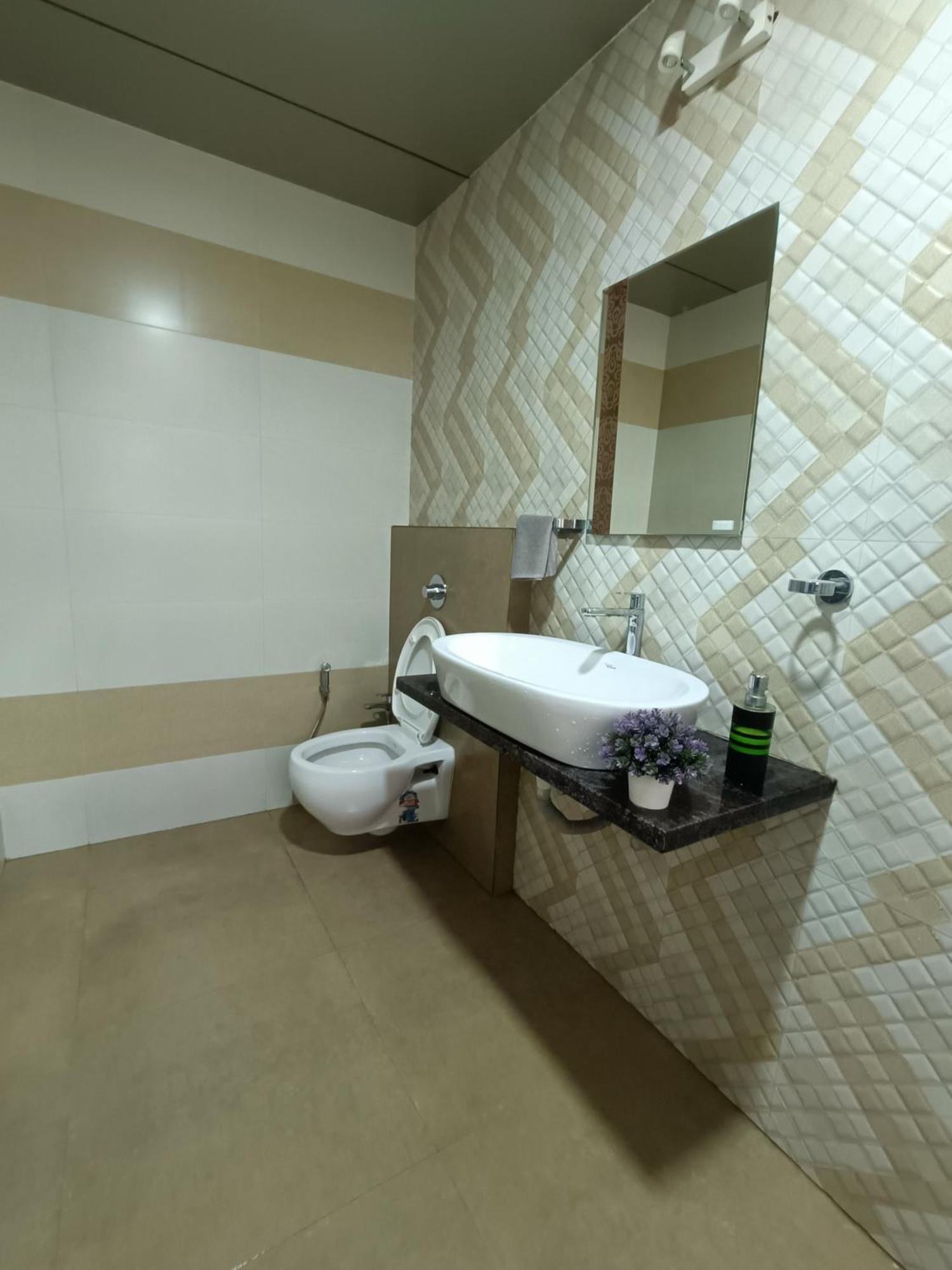 Rain Mist 4Bhk Luxury Villa With Private Pool Lonavala Buitenkant foto